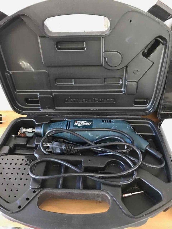 lot 604 image: Black & Decker Wizard Rotary Tool