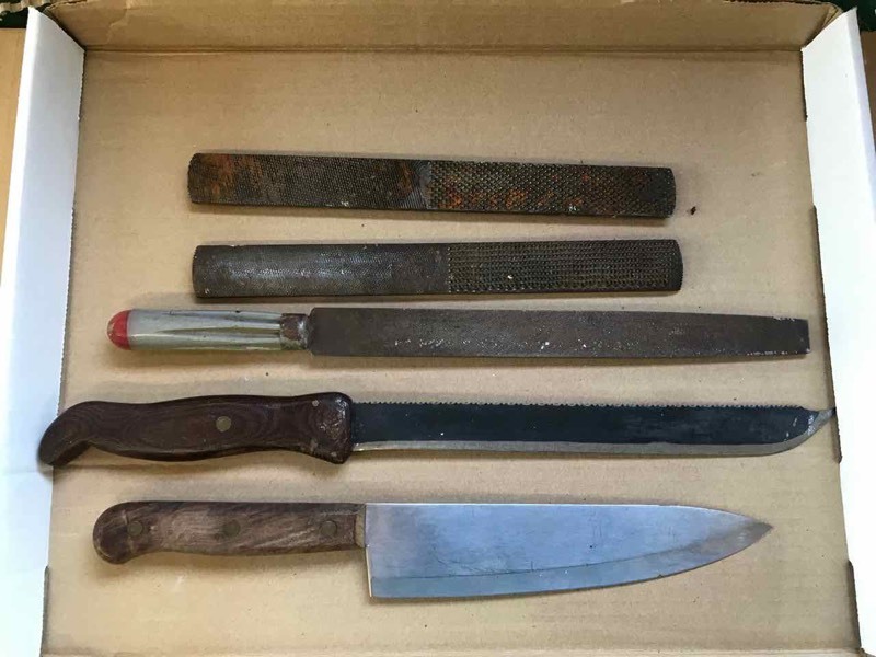lot 611 image: (2) Fixed Blade Knives, (3) Rasps