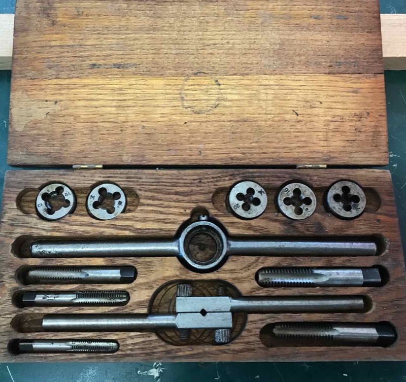 lot 647 image: Threading Set