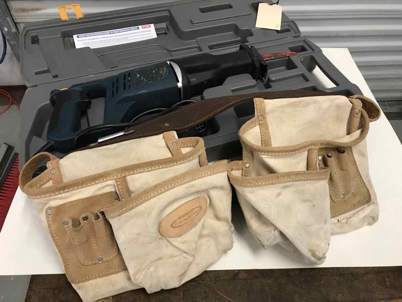 lot 576 image: Ryobi Reciprocating Saw and Tool Belt