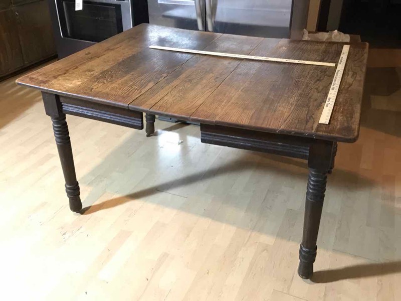 lot 83 image: Kitchen  Antique Oak Farm Table with 1 Leaf