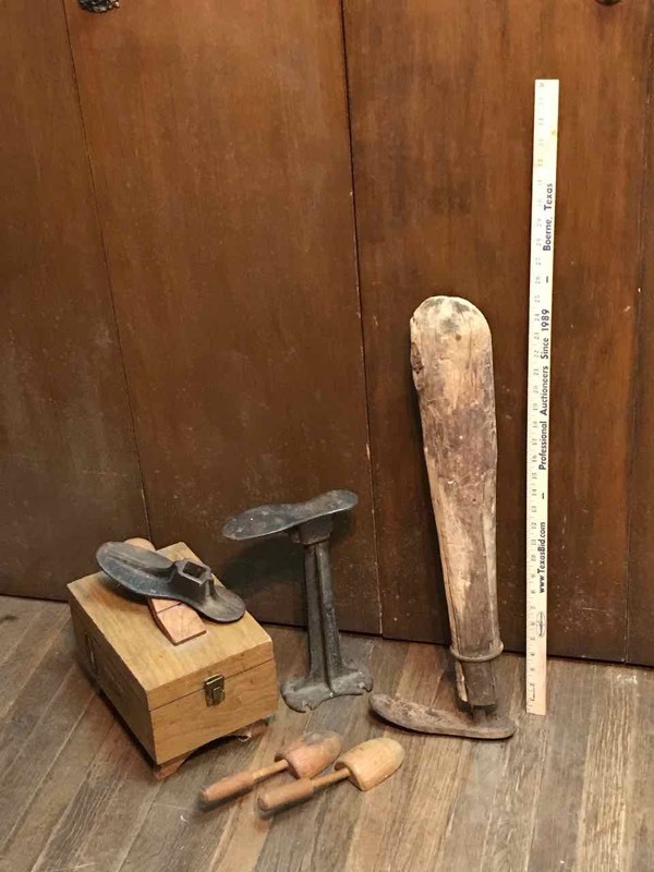 lot 111 image: Bedroom 1 Shoe Lasts, Stretchers, Shoe Shine Box