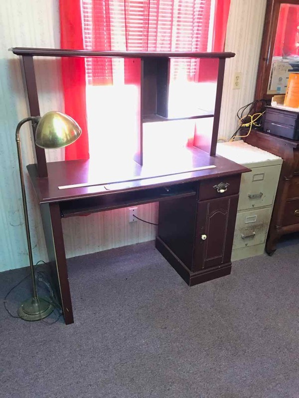 lot 127 image: Bedroom 2 Desk, Floor Lamp, Two-Drawer File Cabinet
