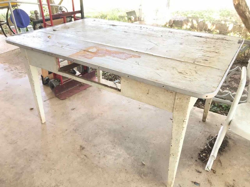 lot 160 image: Porch Old Kitchen Table