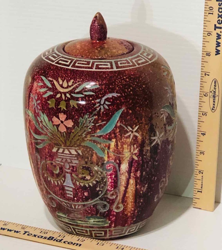 lot 13 image: Oriental Lidded Jar (etched flower motif) (LR)