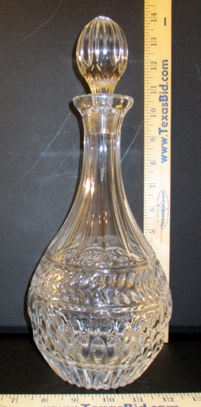 lot 48 image: GlassCrystal Decanter (B2)