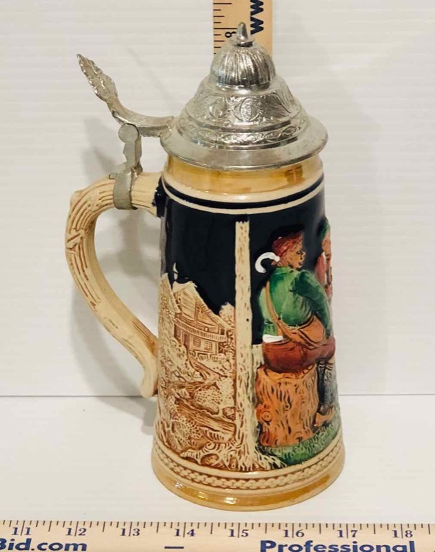 lot 62 image: (1) Stein Made in Germany (LR)