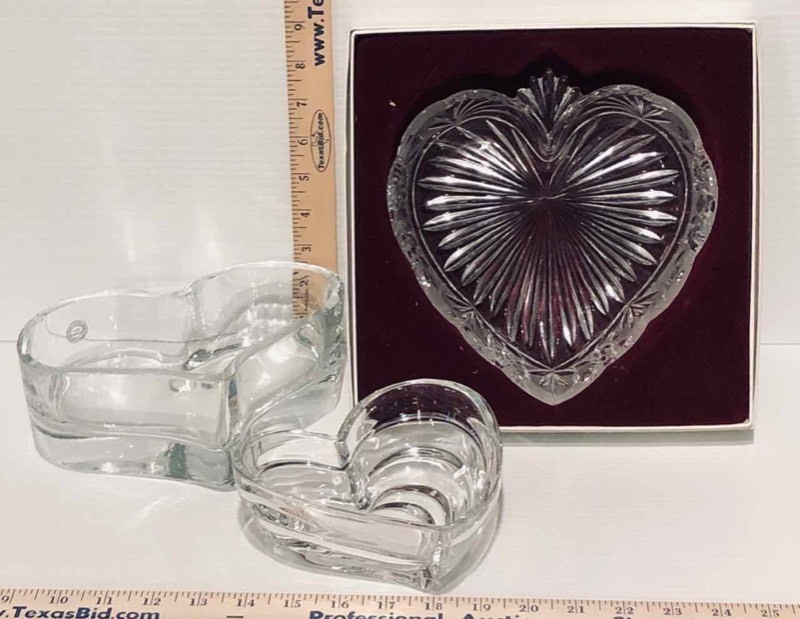 lot 67 image: (3) Heart Shaped GlassCrystal Dishes (LR)