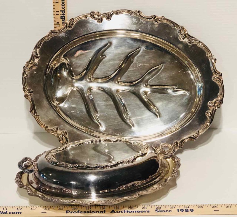 lot 109 image: Silverplate Carving Platter, Covered Dish (LR)