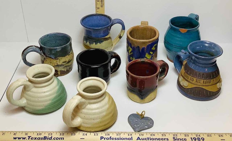 lot 127 image: Handcrafted Stoneware Pottery Mugs (LR)