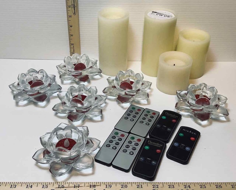 lot 145 image: Battery Powered Candles & Remotes (LR)