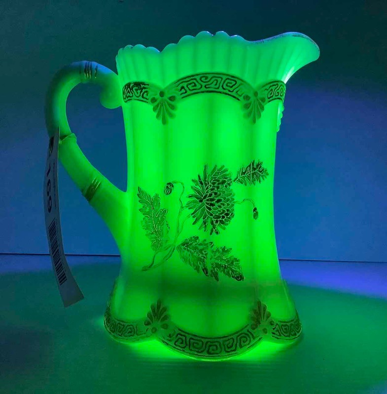 lot 169 image: Antique Northwood Custard Glass Chrysanthemum Pitcher (LR)