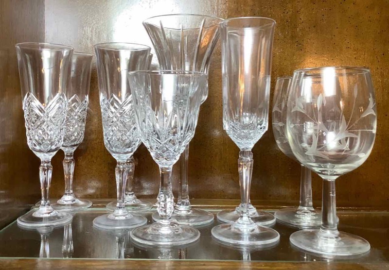 lot 225 image: GlassCrystal Stemware (DR)