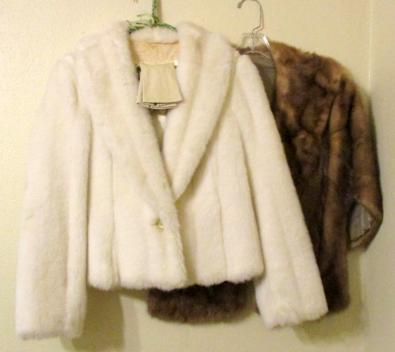 lot 227 image: (2) Fur Jackets and Gloves (MB)
