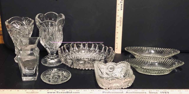 lot 316 image: (8) GlassCrystal Vases & Bowls (LR)