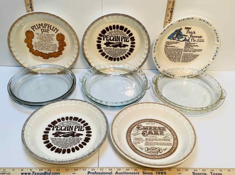 lot 343 image: (11) Pie PlatesPans (K)