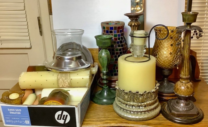 lot 415 image: Candles and Candle Holders (ST)