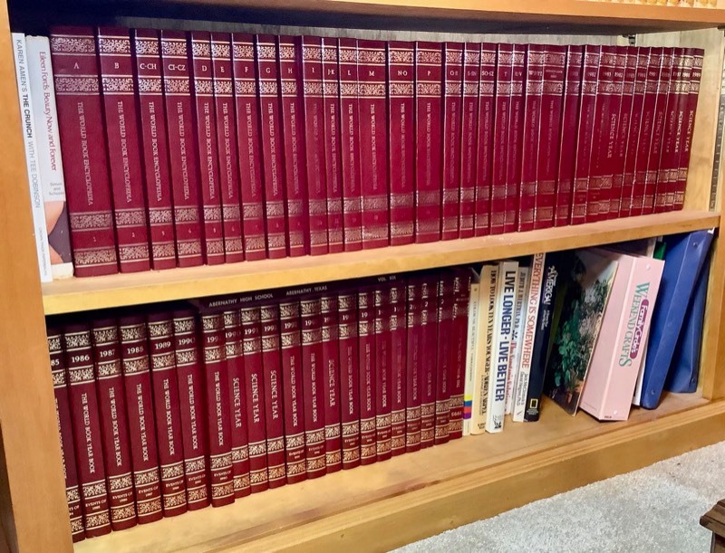 lot 422 image: World Book Encyclopedias and Asst. Books (ST)