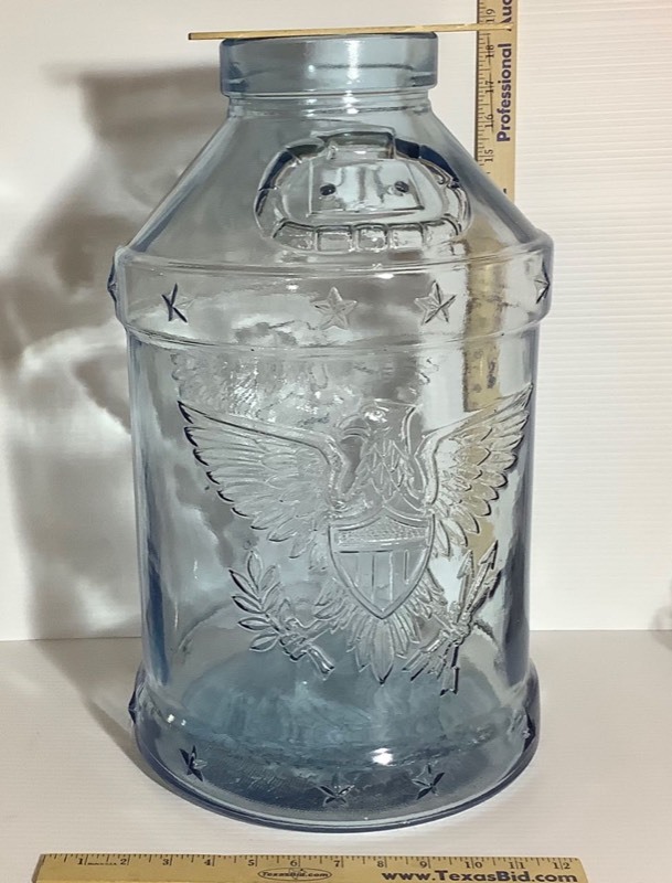 lot 453 image: Large Glass Jar - 1776 (ST)