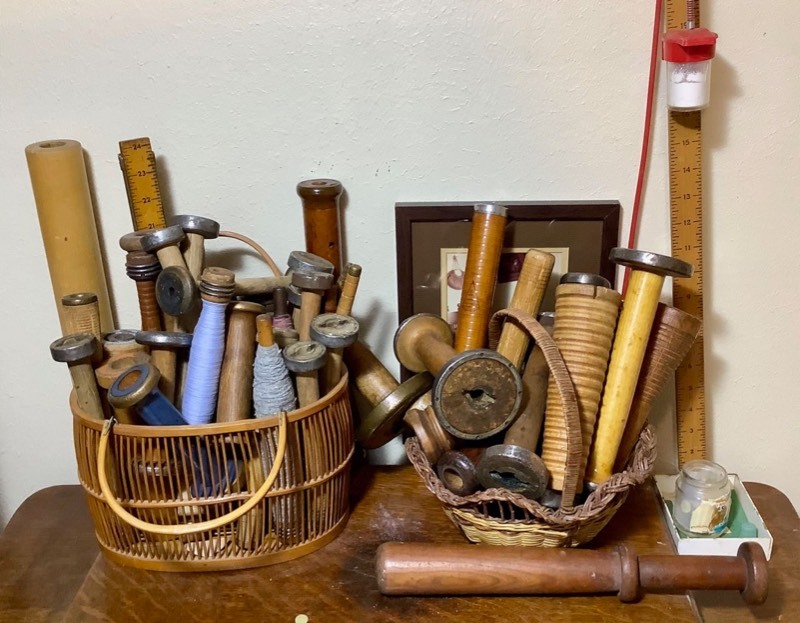 lot 488 image: Baskets of Old Wood Spools and Hem Scales (LA)