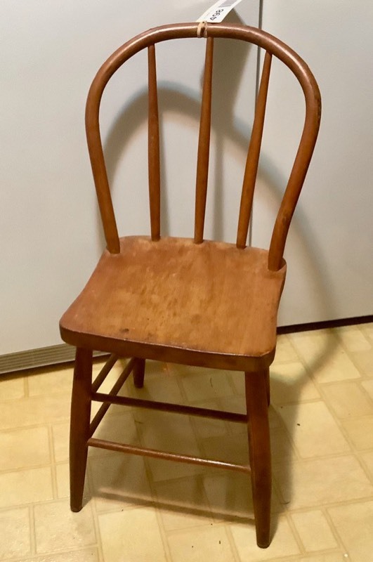 lot 498 image: Antique Sunday House Bentwood Chair (LA)