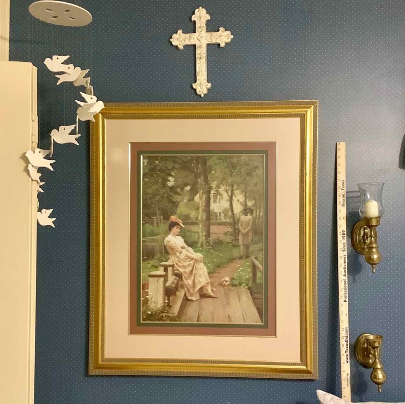 lot 536 image: Framed Art Print, Ceramic Doves, Cross, Candle Holders, Etc. (B1)