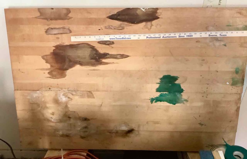 lot 574 image: Maple Butcher Block Top (G)