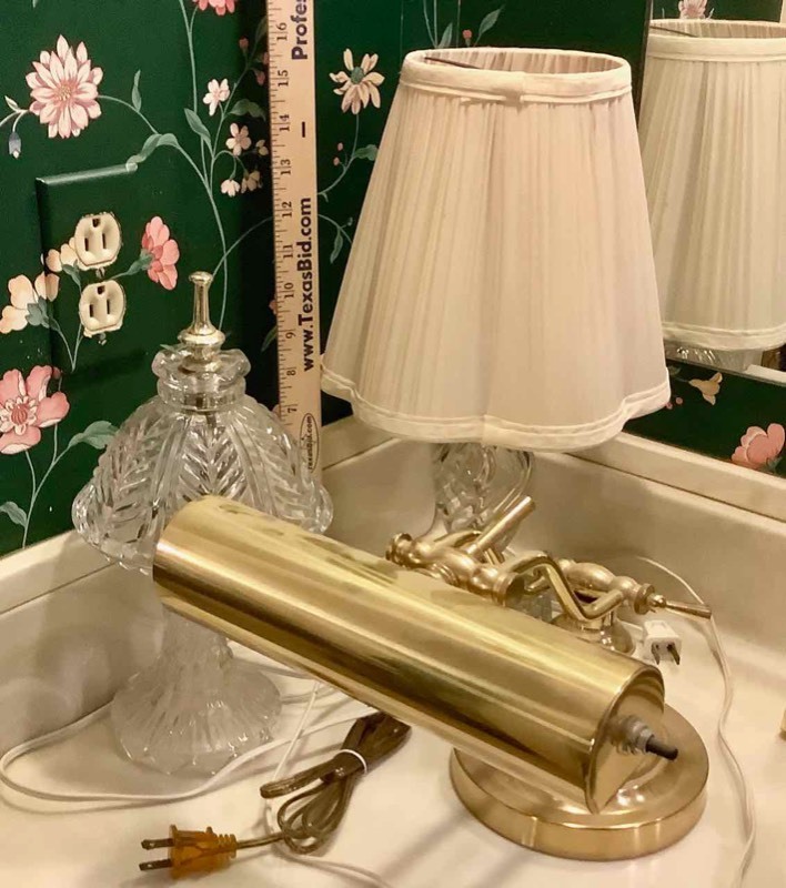 lot 649 image: 2 GlassCrystal Boudoir Lamps and Brass Desk Lamp (MB)