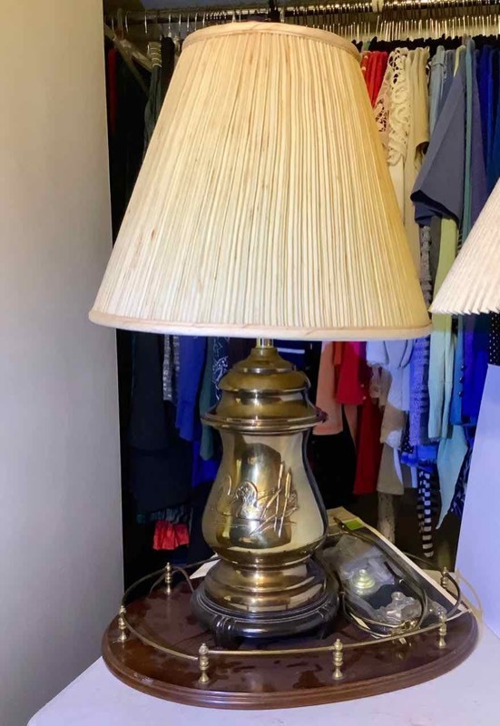 lot 659 image: Brass Table Lamp and Wood Tray (MA)