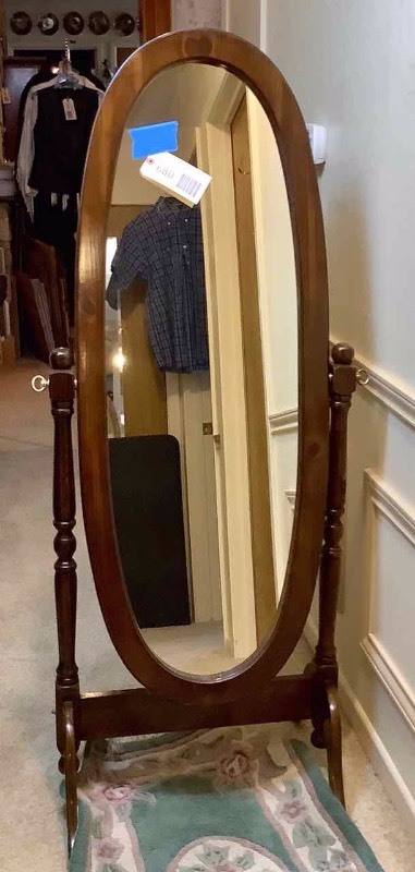 lot 680 image: Cheval Mirror and Area Rug (MA)