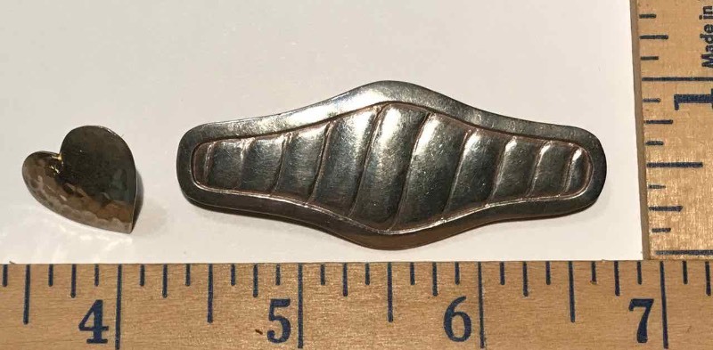 lot 908 image: Jewelry  Jeep Collins (1) Sterling Pin, (1) Single Pierced Heart Earring