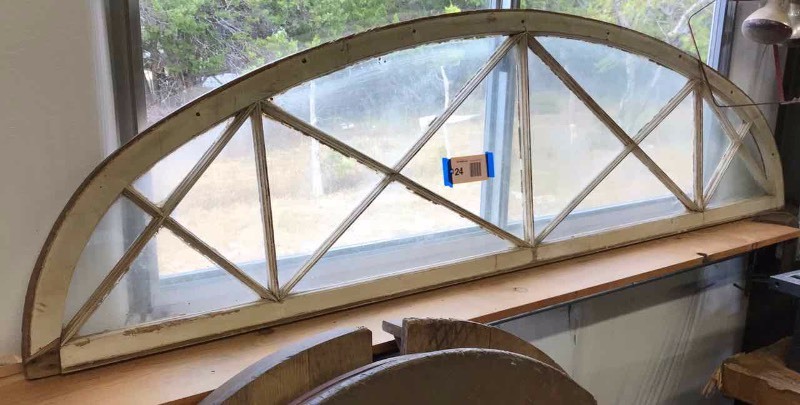 lot 24 image: Antique Glass Paneled Arch Way Transom