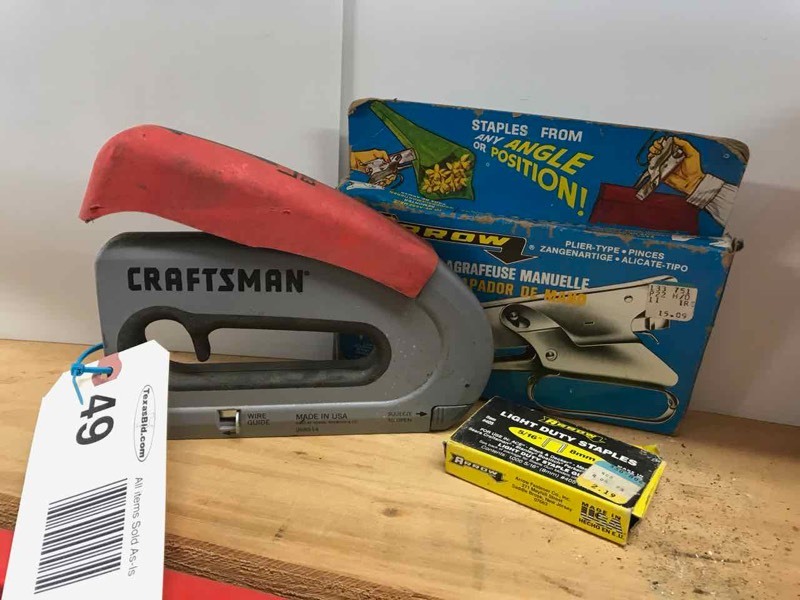 lot 49 image: Craftsman Staple Gun & Staples