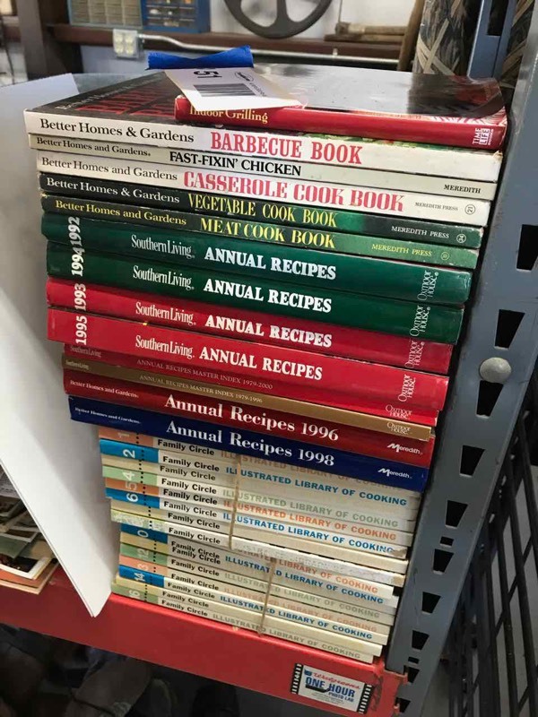 lot 51 image: Cookbooks