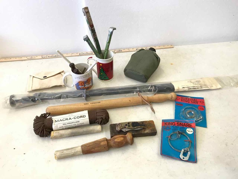 lot 76 image: Pocket Knife, Blow Gun, Ring Saw, Stakes, Macra Cord, The Knocker, Etc.