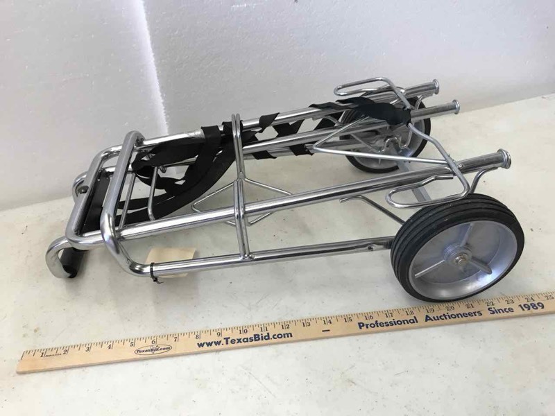 lot 84 image: Luggage Cart