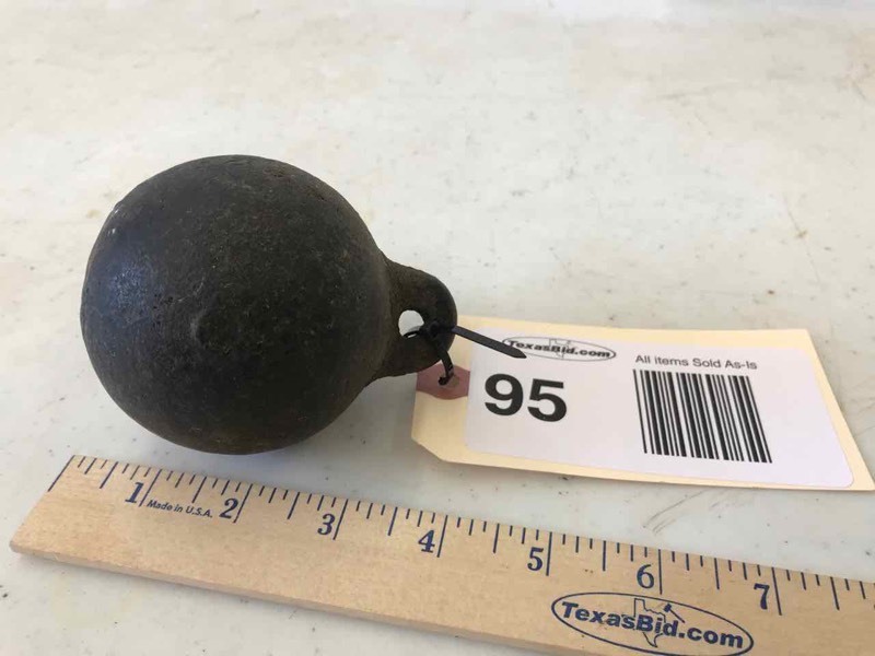 lot 95 image: Cast Iron Ball Weight