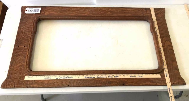 lot 132 image: Antique Oak Side Board Frame
