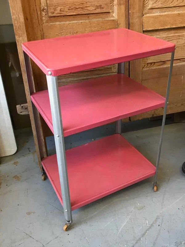 lot 204 image: Kitchen Three-Tiered Metal Cart (Pink)