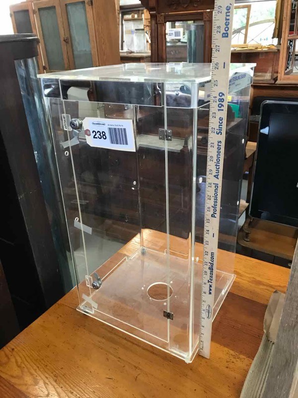 lot 238 image: Acrylic Display Box