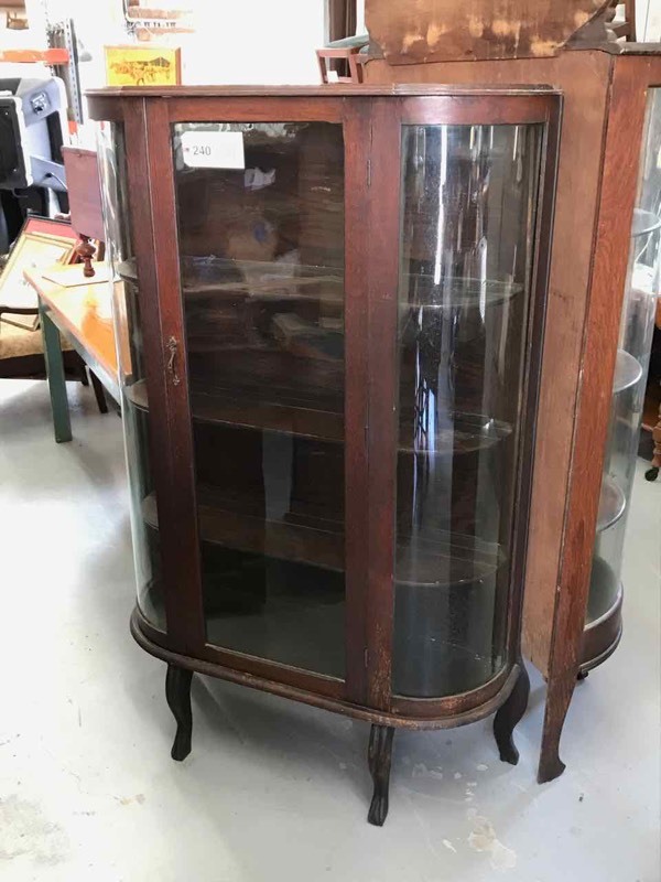 lot 240 image: Antique Oak Bowed Glass China Cabinet