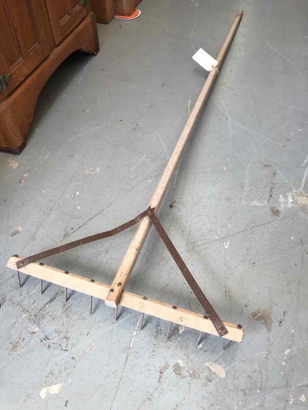 lot 682 image: Primitive Antique Rake