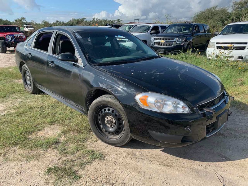 lot 403 image: 2015 Chevrolet Impala Police Vehicle, 4dr, black, odo 16,984, see video  (VIN  2G1WD5E32F1159557)