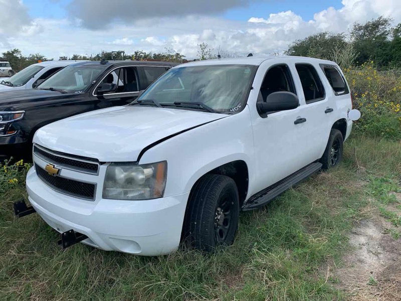 lot 405 image: 2012 Chevrolet Tahoe Police Vehicle, white, does not run, unk. cond,  mileage unknown (VIN  1GN1C2E01CR195798)