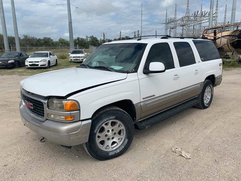 lot 417 image: Asset Forfeiture  2004 GMC Yukon, 4x4, white, no brakes, started, see video, (VIN  3GKFKI6Z14G255715)