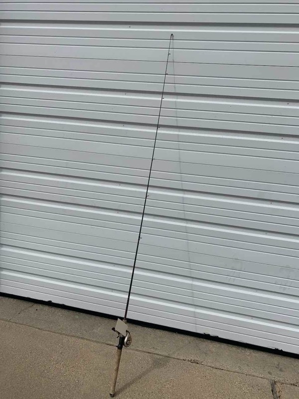 lot 518 image: Asset Forfeiture  RodReel  Shimano Crestfire CR-1000 wAll Star Graphite Rod Classic Series, 7