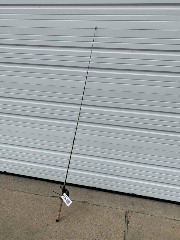 lot 520 image: Asset Forfeiture  RodReel  Shimano Curado CU-200 Bantam (green Curado) wTC Classic Edition 66 rod