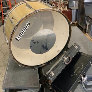 lot 408 image: Ludwig Bass Drum (Boerne) & (2) Empty Instrument Cases (rough)