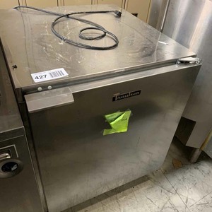 lot 427 image: Traulsen Under Counter Cooler UHT 27-R