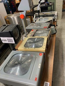 lot 429 image: Overhead Projectors & a Laminator